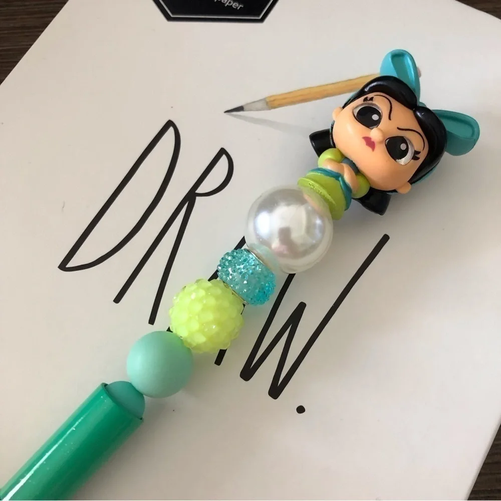 Disney Doorables: Cinderella: Drizella handmade beaded pen